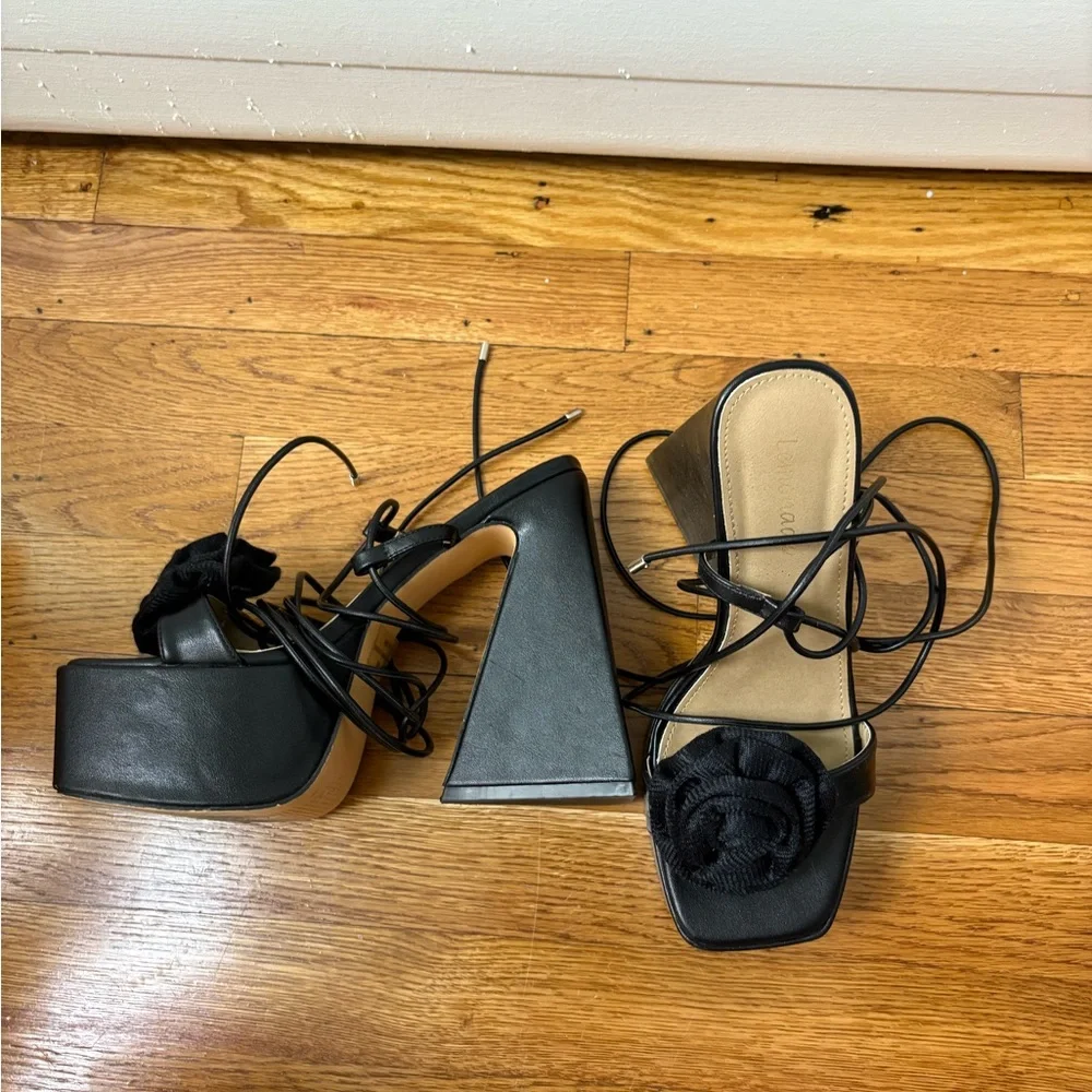 Black Platform Heels lace Up Sandals with Floral Detail